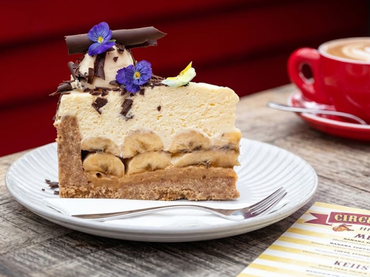 Circus Circus Cafe slider image