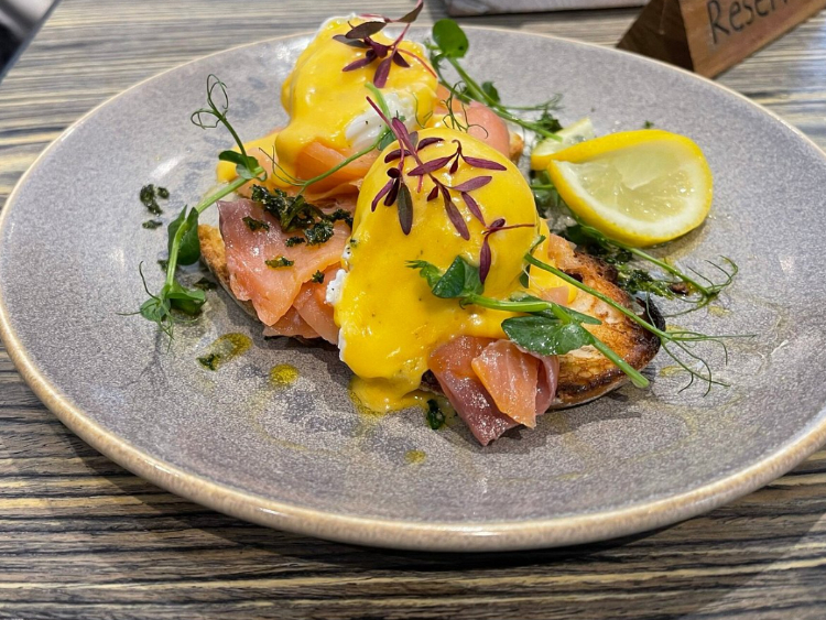 Al Gusto - Fulham  slider image