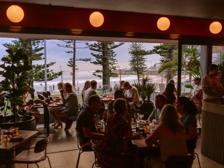 Ullo - Dee Why slider image