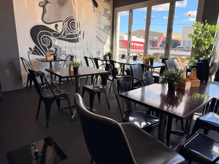 Tradies Cafe & Bar slider image