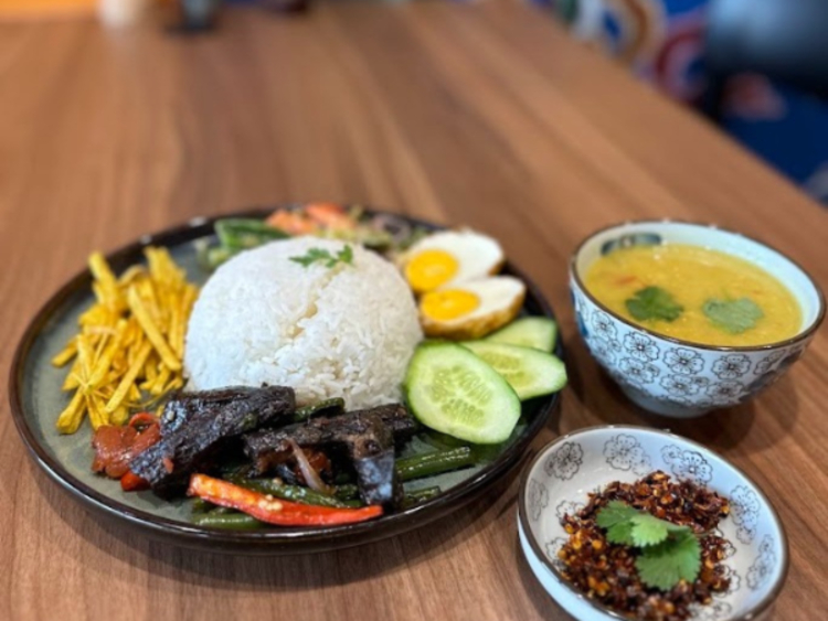 Druk Cafe & Bhutanese Restaurant slider image