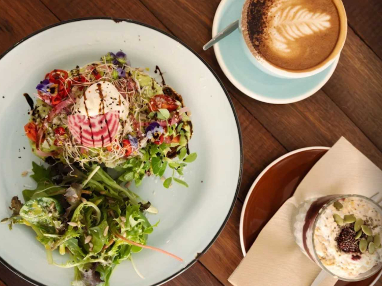 Third Wheel Cafe - South Fremantle slider image