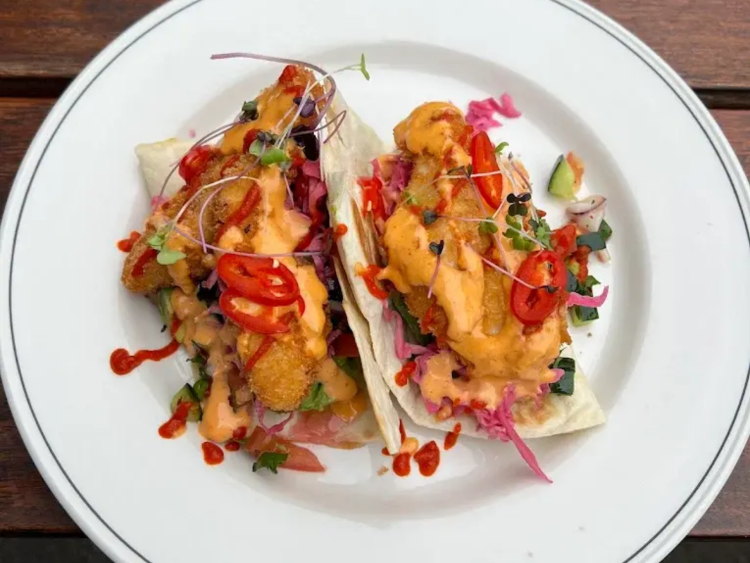 Small Pond Cafe slider image