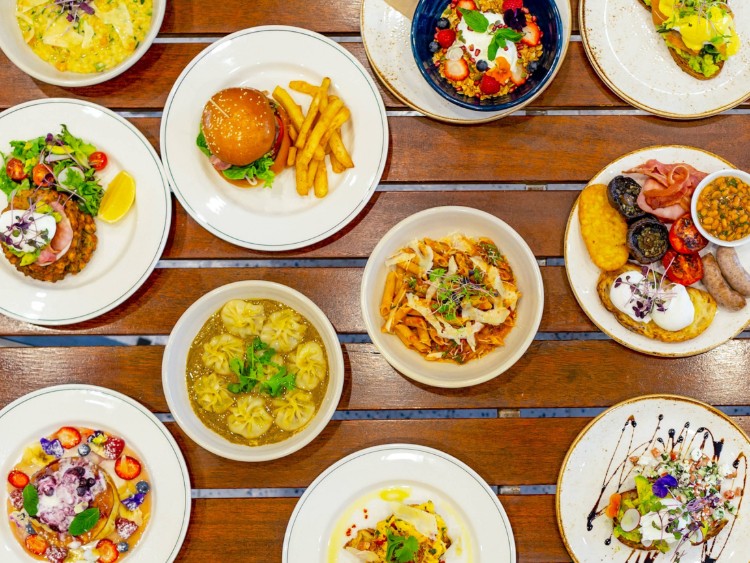 Small Pond Cafe slider image