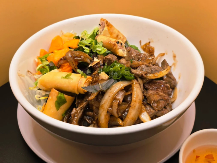 Pho @ Dickson slider image