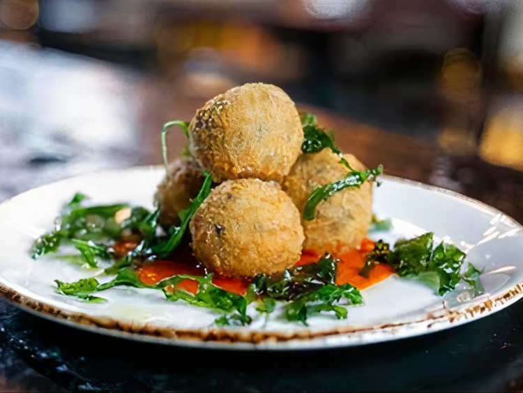 Arancini Pizza & Pasta - Waterloo slider image