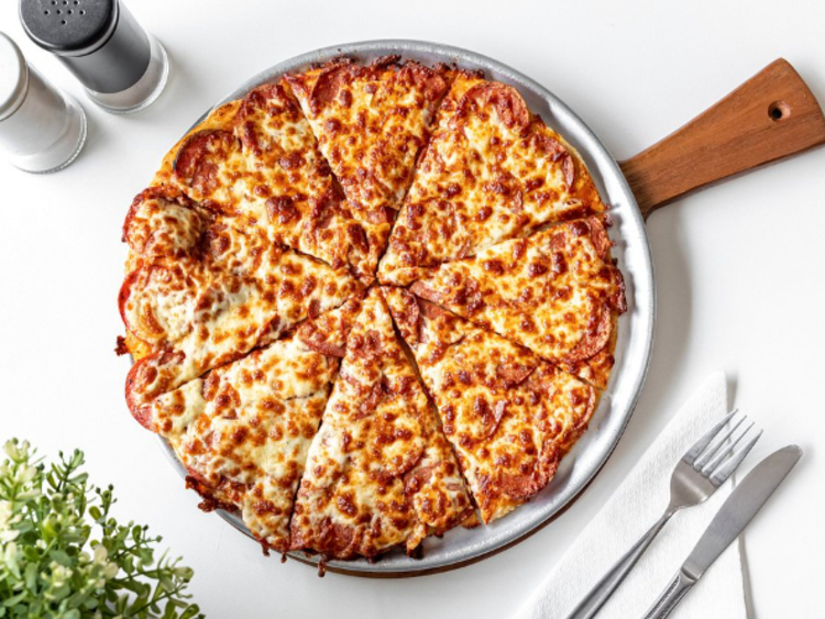 Amici Pizza Cafe slider image