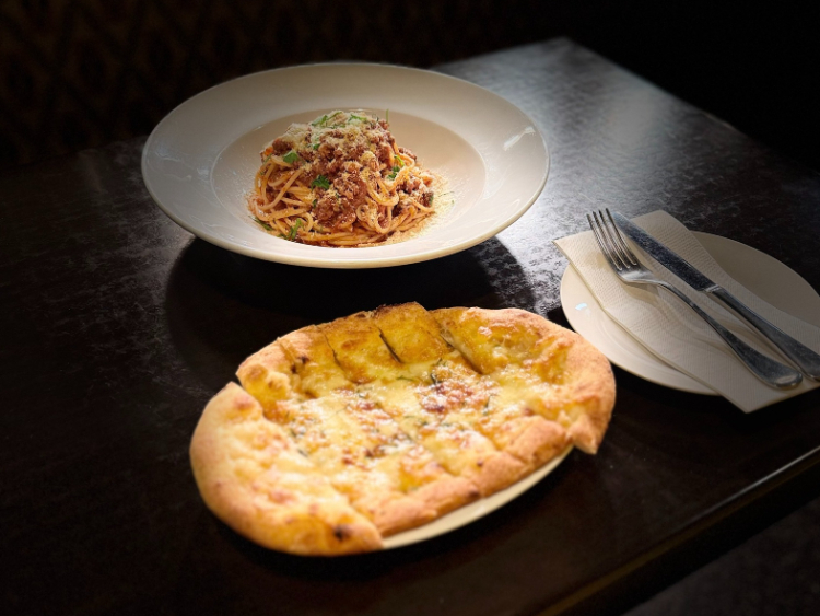 Pizzeria 1760 slider image