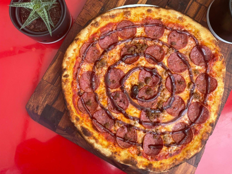 Pizzeria 1760 slider image