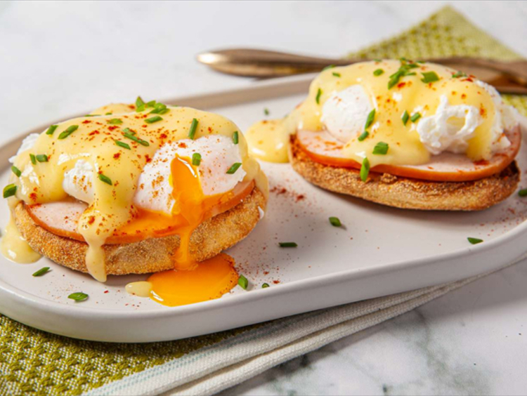 Lawnton Dining slider image