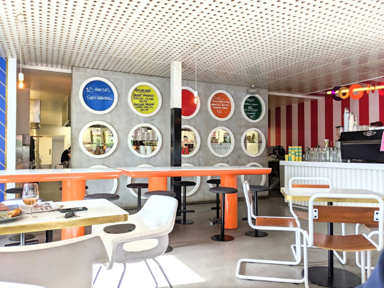 Smolt Kitchen slider image