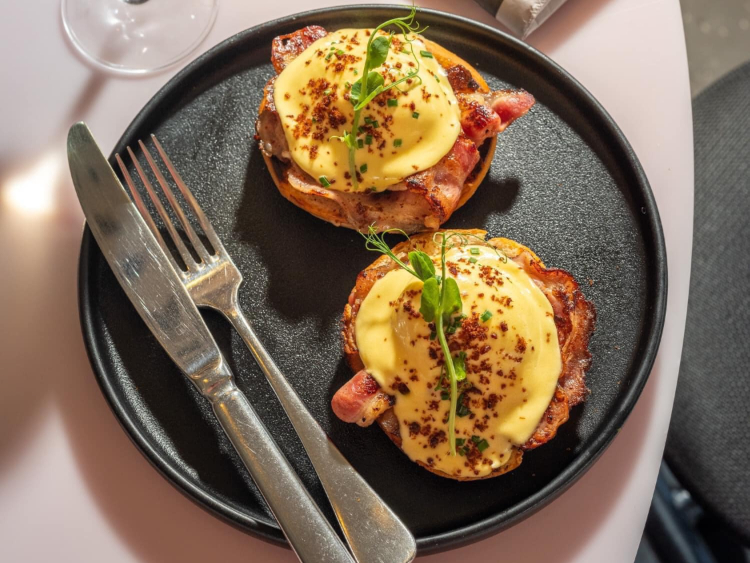 Smolt Kitchen slider image