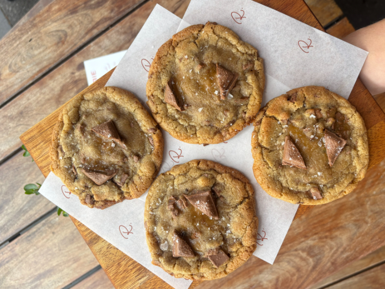 Robbie's Deli slider image