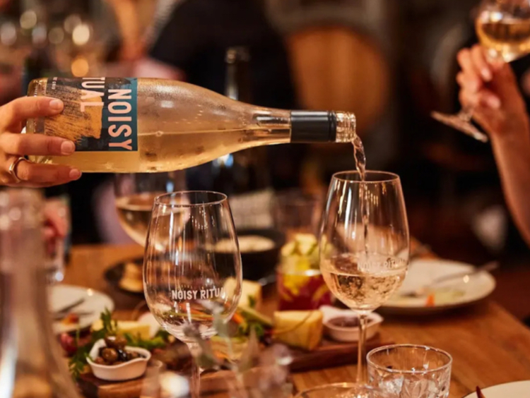 Noisy Ritual Urban Winery & Restaurant slider image