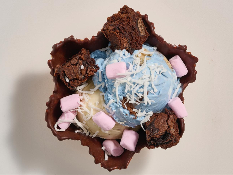 Ben & Jerry's Sundae slider image