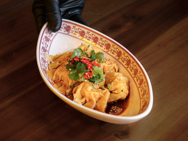 Ting Hao A slider image