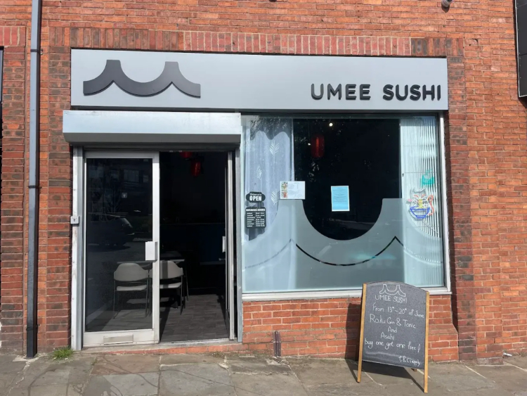 Umee Sushi slider image