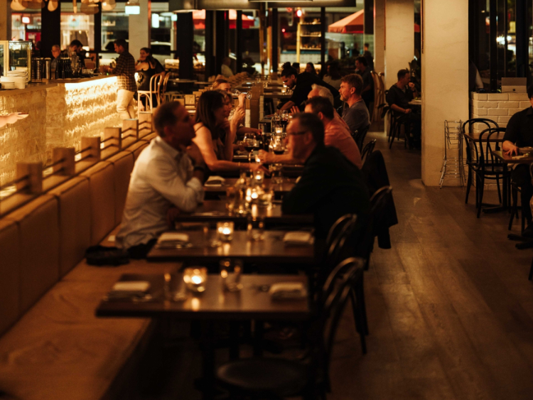 Quello Bar slider image