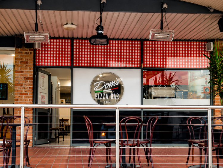 Dom’s Pizza Bar  slider image