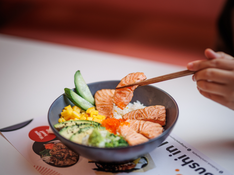 Momoto - Kings Square slider image