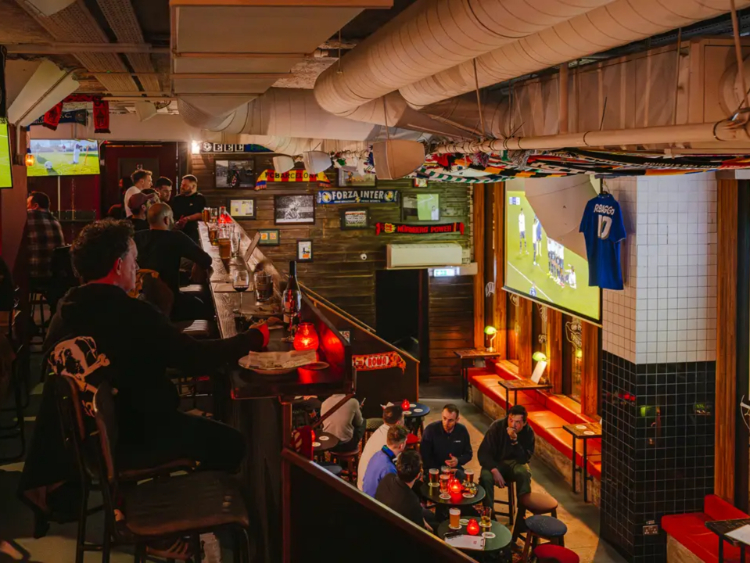 The Volley - Old Street slider image
