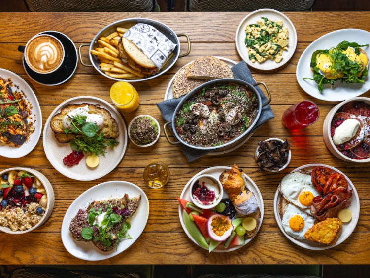 Kazba Restaurant and Bar slider image
