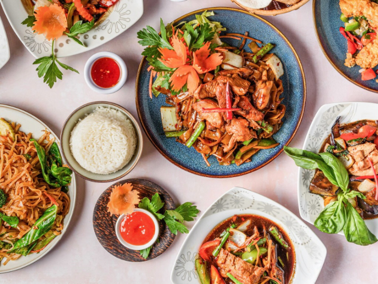 Rabieng Thai - Islington slider image