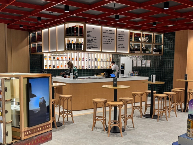 Purely Tasmania - Hobart Airport slider image