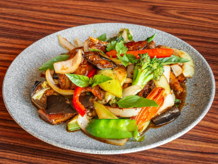 Bay Tinh Vietnamese Restaurant slider image