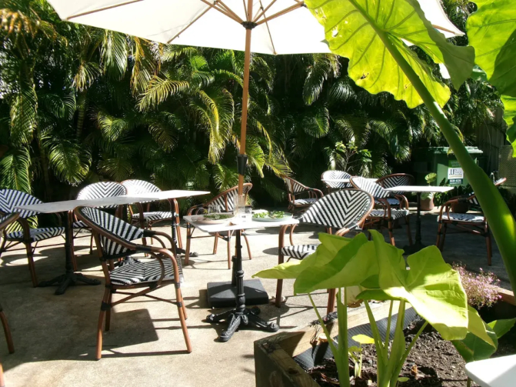 Flipside Cafe & Cocktail Garden slider image