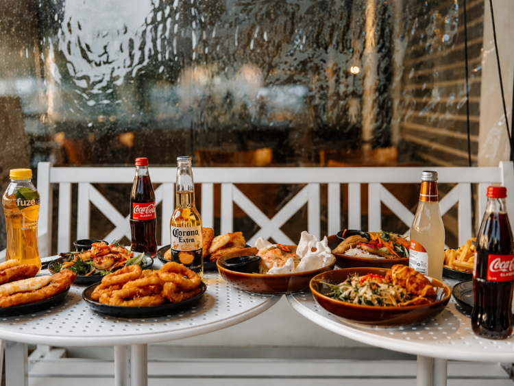 Main Beach Fish Grotto slider image