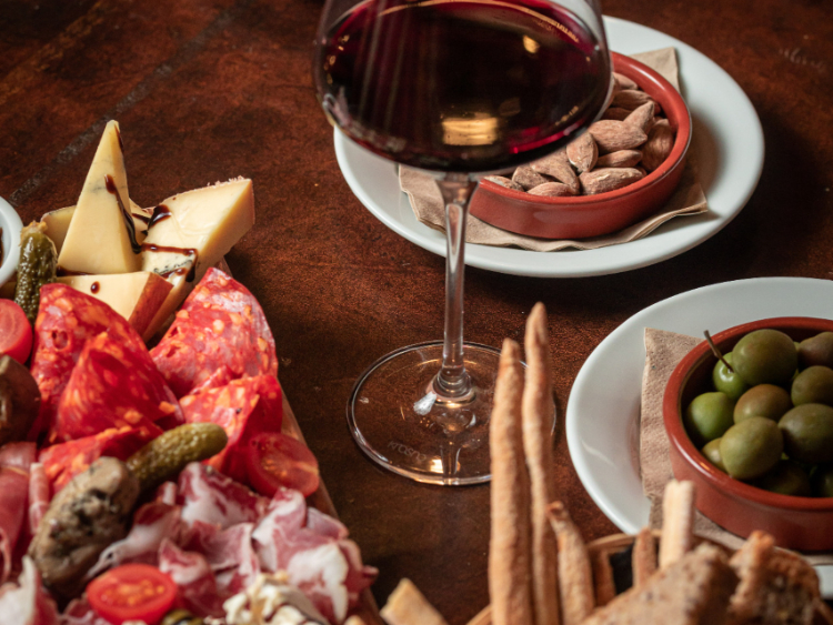 Amelie's Wine House slider image