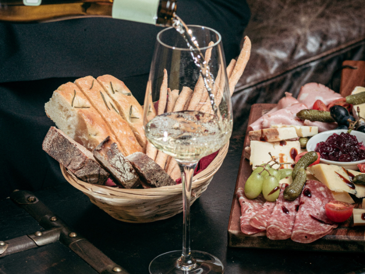 Amelie's Wine House slider image