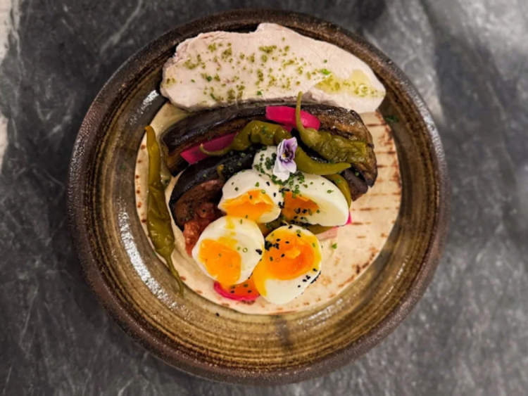 Cross Eatery slider image