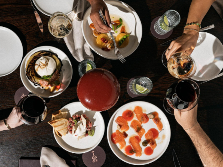 Como Restaurant slider image