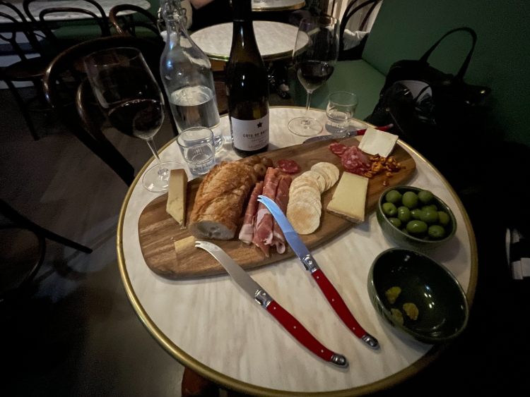 Septimus House of Cheese and Wine slider image