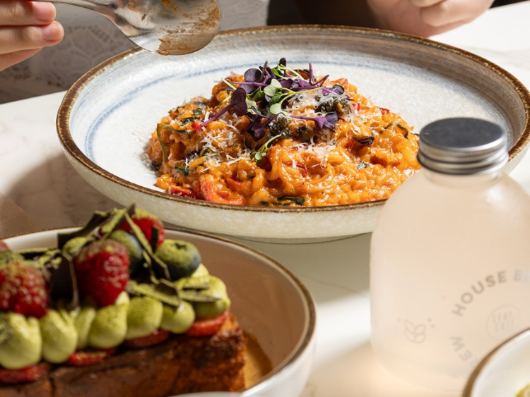 Leaf Cafe - Clemton Park slider image