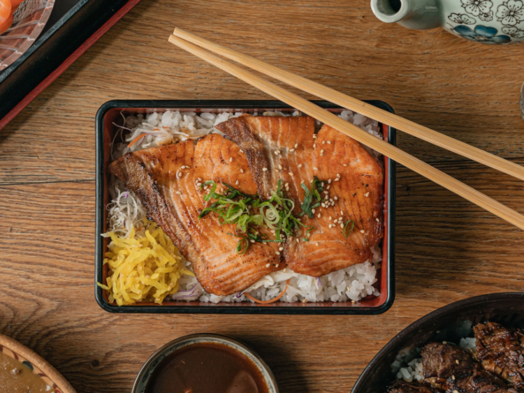 Dera Uma slider image