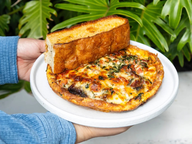 Leaf Cafe & Co - Emerald Hills slider image