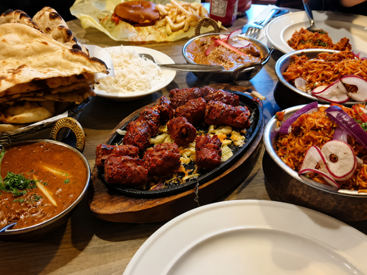Masala Cafe & Bar slider image