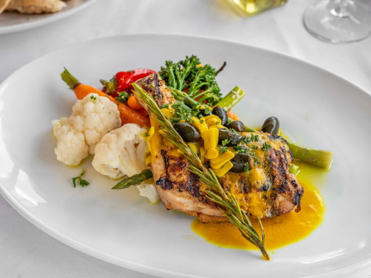 Fellini Italian Restaurant slider image