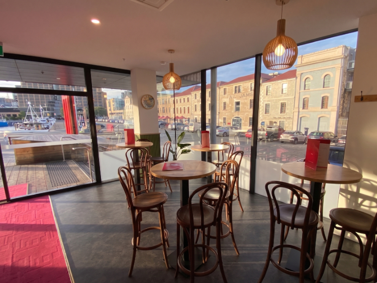 Fellini Italian Restaurant slider image