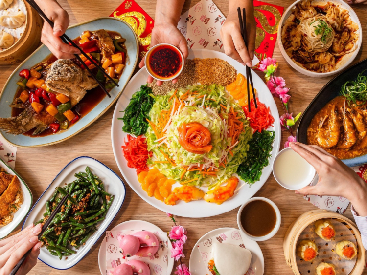 Double Chin Eats - Chatswood slider image