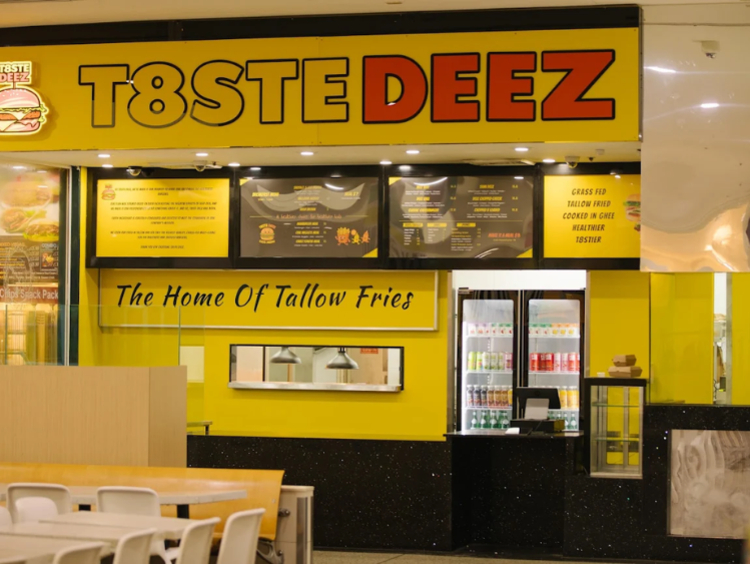 T8STE Deez  slider image