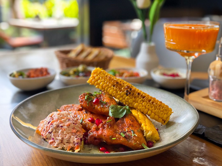 La Mela slider image