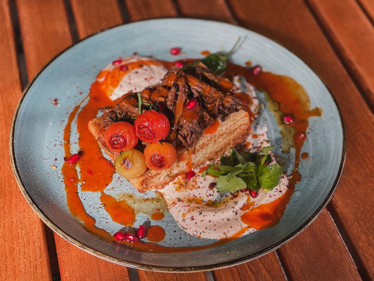 La Mela slider image