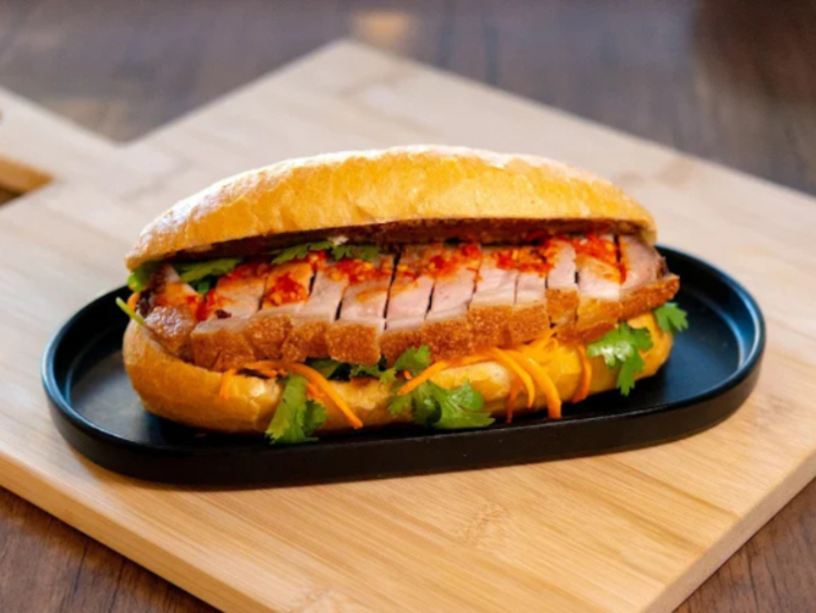 Mrs Luus Vietnamese Canteen - Milton slider image