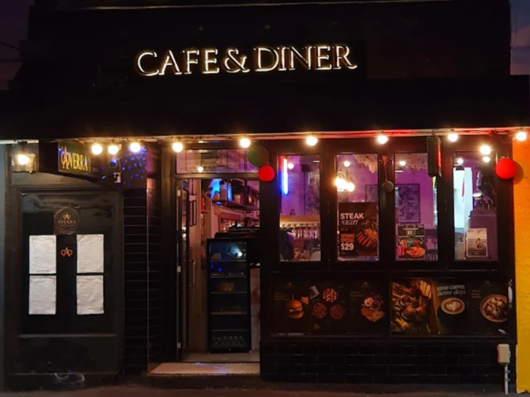 Averra Cafe & Diner slider image
