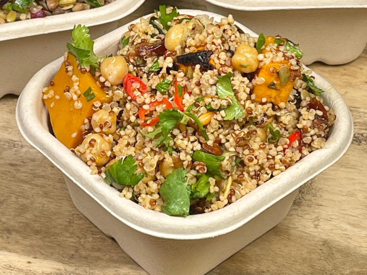 Rivergum Salads & Grill slider image
