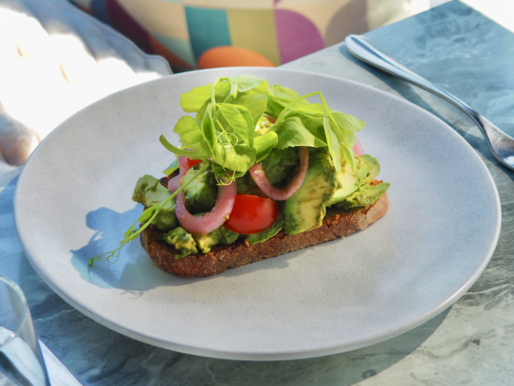 The Balfour Kitchen & Bar slider image